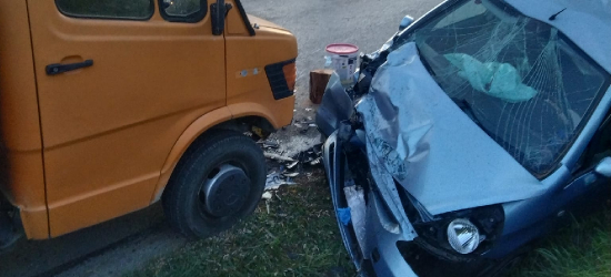 Niebezpiecznie na drodze. Interweniował LPR. Trzy osoby ranne (FOTO)