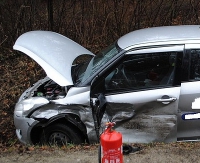 „Czołówka” była bardzo blisko. Audi uderzyło w samochód nauki jazdy (ZDJĘCIA)