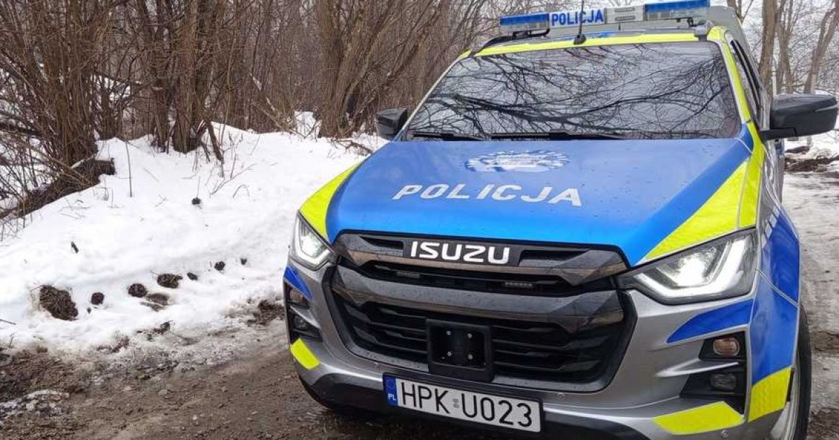 BIESZCZADY: Znieważył i naruszył nietykalność cielesną policjantów. Grozi mu do 3 lat więzienia