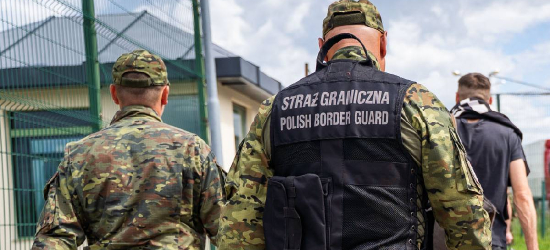 Z więzienia prosto na granicę. Przymusowe deportacje obywateli Ukrainy i Kolumbii