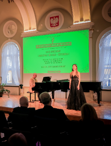 SANOK: Sukcesy sanockich wokalistek! Triumfowały w prestiżowych konkursach [ZDJĘCIA]