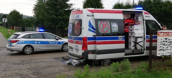 BESKO: Zdarzenie z udziałem trzech pojazdów (FOTO)