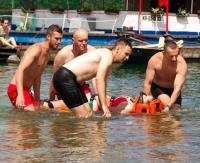 KURSY: instruktora pływania, kwalifikowanej pierwszej pomocy, ratownika wodnego