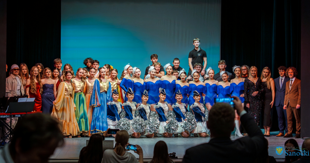 Koncert Charytatywny sanockiej „Jedynki”. Akcja Mikołaj coraz bliżej [VIDEO, ZDJĘCIA]