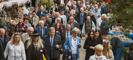 Miodowe święto za nami! XVI Bartnik Ziemi Sanockiej przyciągnął tłumy [ZDJĘCIA]