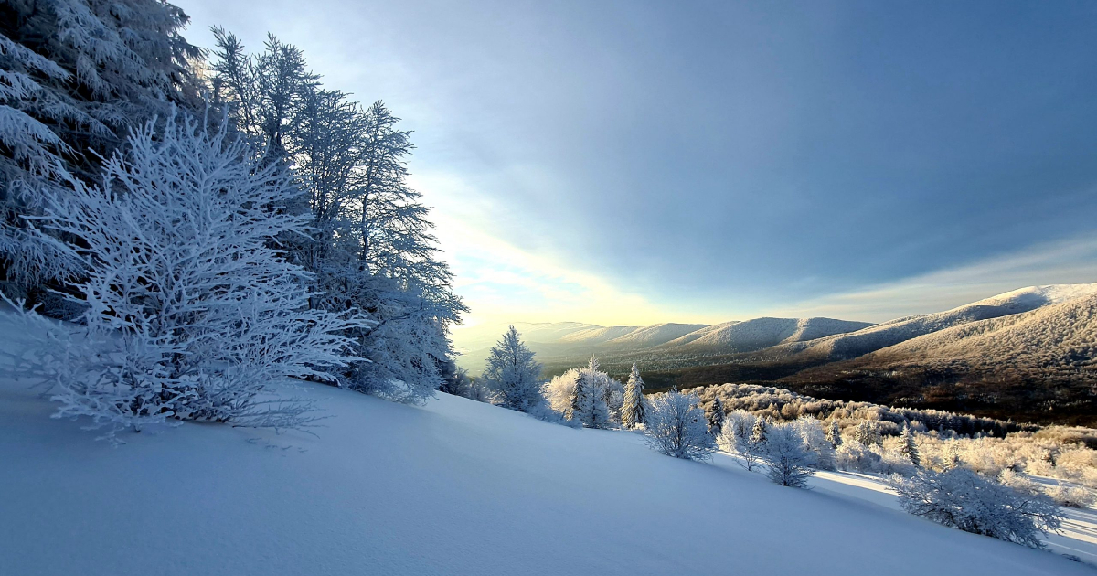 Wzrost zagrożenia lawinowego w Bieszczadach. Turyści muszą zachować szczególną ostrożność