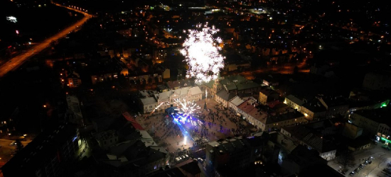 Sanocki Rynek powita Nowy Rok. Wspólna zabawa i wsparcie dla Maksa Tockiego