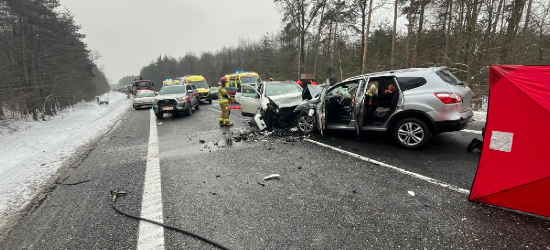 PODKARPACIE: Śmiertelny wypadek w Głogowie Małopolskim. Nie żyją trzy osoby