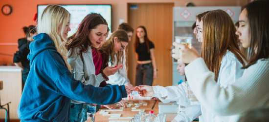 SANOK: Ósmoklasiści poznali ofertę ILO podczas Dni Otwartych [ZDJĘCIA]