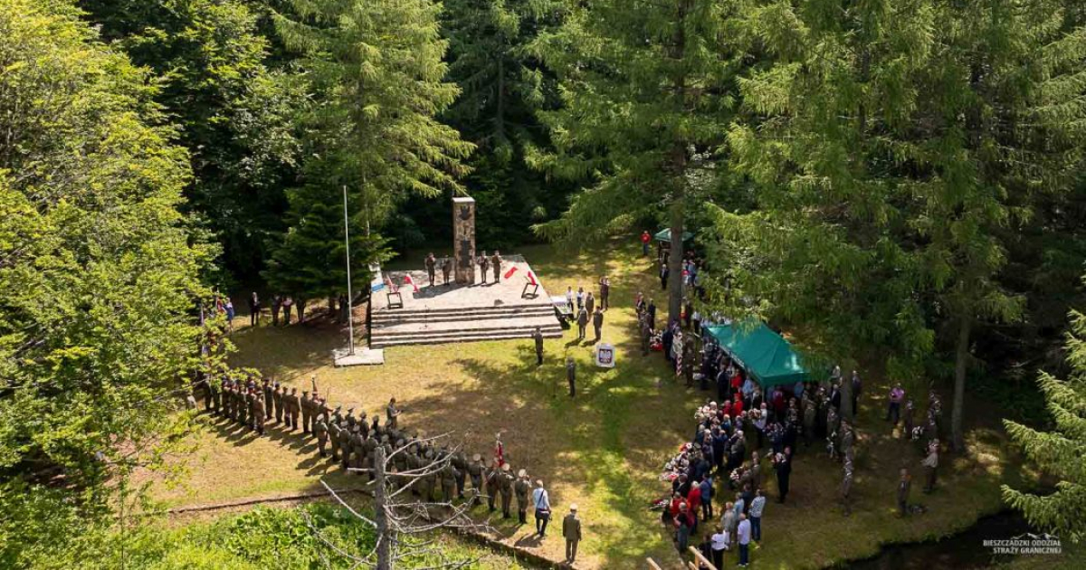 Oddali hołd obrońcom polskich granic zamordowanym przez UPA [ZDJĘCIA]