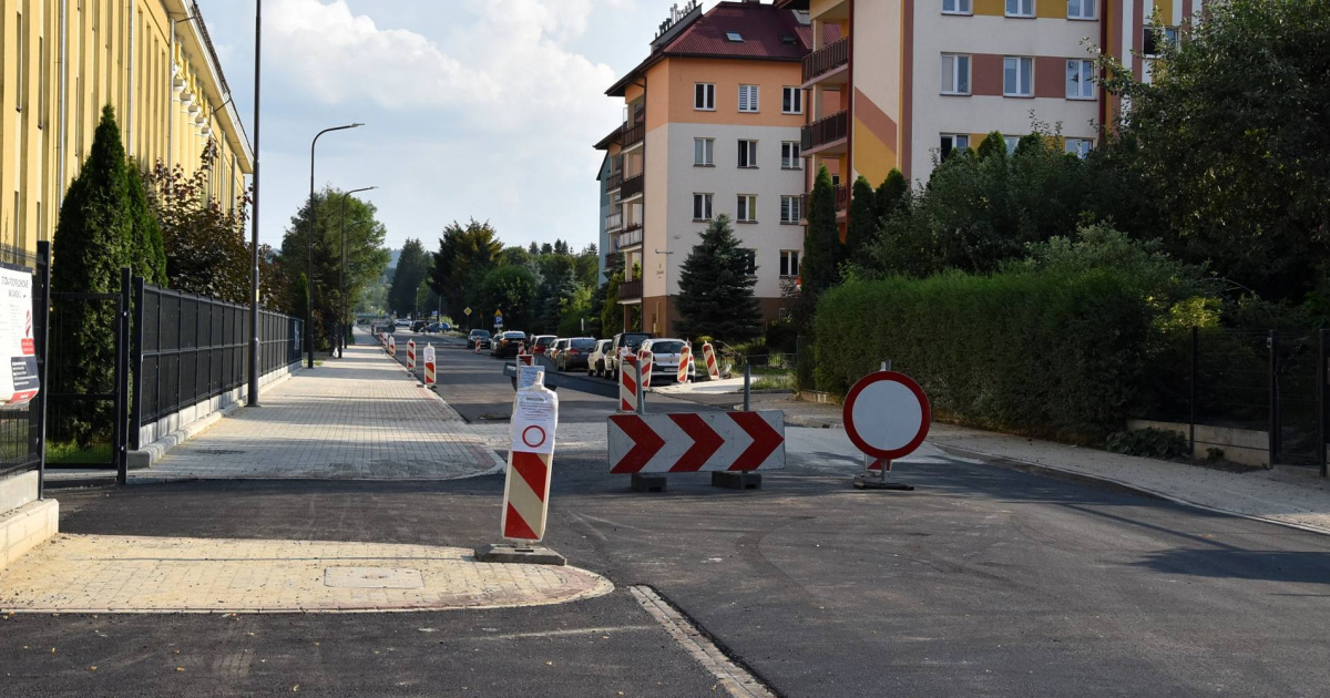 SANOK: Wiemy, do kiedy potrwa remont ulicy Stróżowskiej (FOTO)