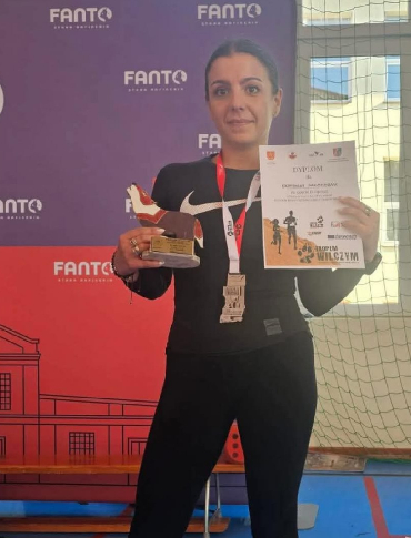 Srebro dla funkcjonariuszki z Ustrzyk Dolnych! Pobiegła „Tropem Wilczym” po medal