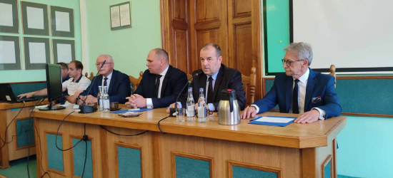 Sesja Rady Powiatu Sanockiego. Porządek obrad