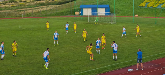„Lolek” odpalił  petardę. Ekoball Stal wygrywa w Ropczycach