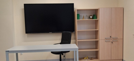 Nowoczesne wyposażenie dla Szkoły Podstawowej w Prusieku dzięki wsparciu finansowemu z MEN