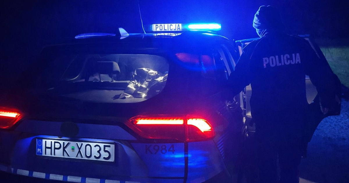 TYRAWA WOŁOSKA: O krok od tragedii na krajowej „28”! Mężczyzna leżał na środku jezdni