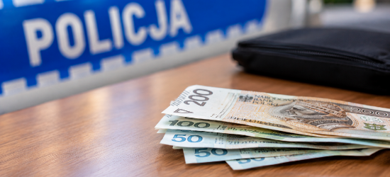SANOK. Policja szuka właściciela saszetki z pieniędzmi!