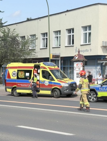Zderzenie trzech pojazdów na ul. Staszica w Sanoku. Jedna osoba poszkodowana [VIDEO, ZDJĘCIA]