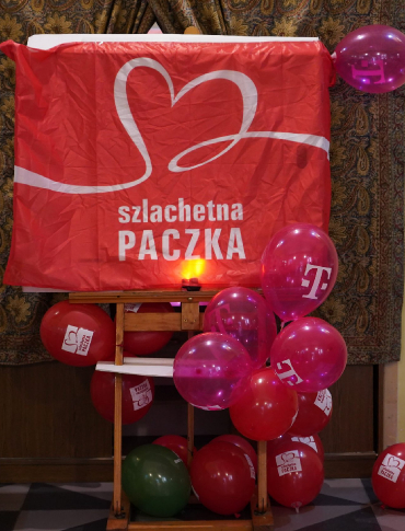 SANOK: 25. edycja Szlachetnej Paczki. Radość i wsparcie dla rodzin z regionu [VIDEO, ZDJĘCIA]