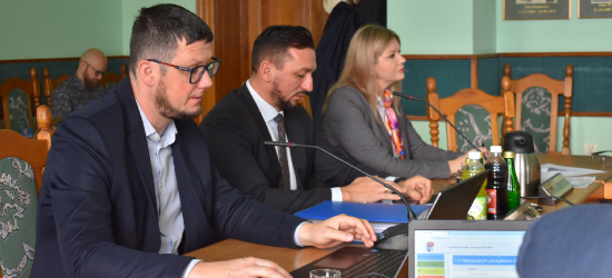 Bez decyzji w sprawie podatków. Radni Sanoka znów odrzucili propozycję burmistrza [VIDEO]