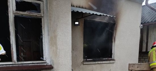 PRZYSIETNICA. Podpalił dom, w którym mieszkał? 47-latek aresztowany (ZDJĘCIA)