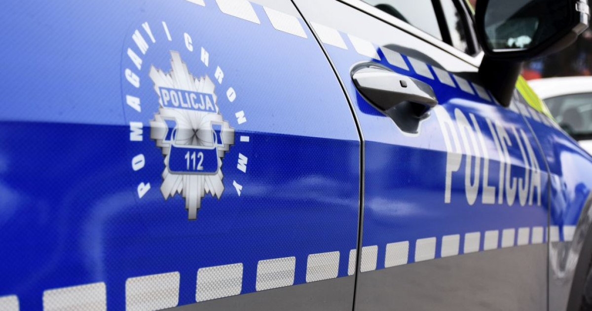 PODKARPACIE: Szybka akcja służb zapobiegła tragedii. Policjanci uratowali 41-latka