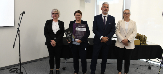 Zespół Szkół nr 1 w Sanoku uhonorowany Certyfikatem „Bezpieczna Szkoła – Świadomy Uczeń”