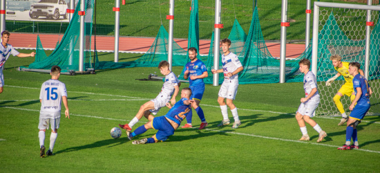 Niespodziewana porażka. Ekoball Stal Sanok przegrywa z rezerwami Stali Mielec (ZDJĘCIA)