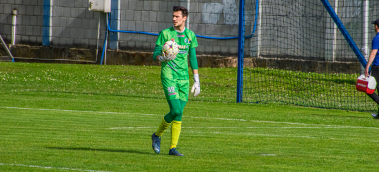 PIŁKA NOŻNA: Ekoball Stal Sanok remisuje z liderem z Jarosławia