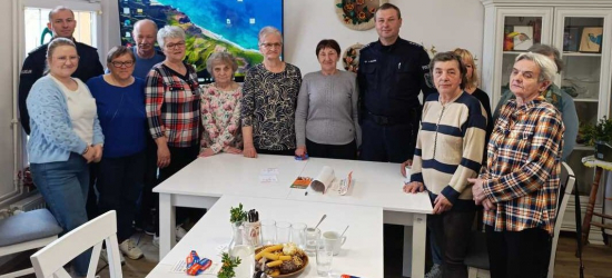 ZAGÓRZ: Policjanci z wizytą u seniorów. Jak nie dać się oszukać „na wnuczka”?