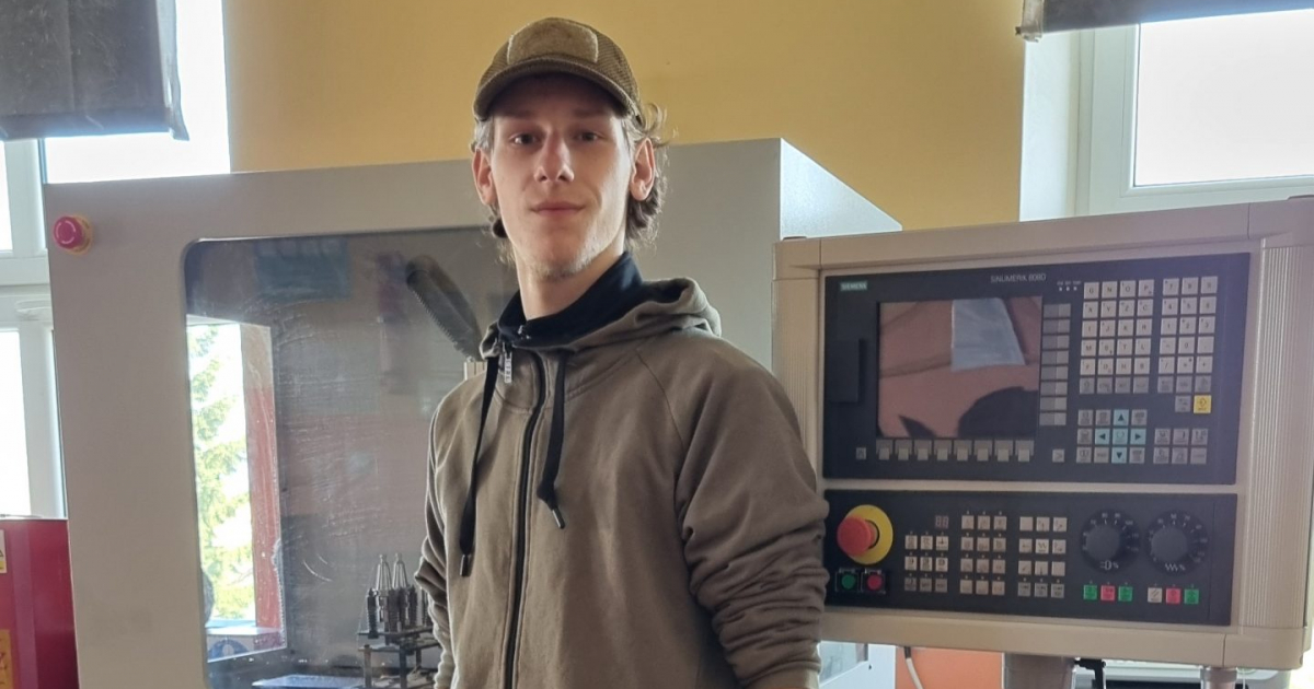 Uczeń „Mechanika” wśród najlepszych w Polsce! Kacper Lisowski powalczy o triumf w SkillsPoland 2026