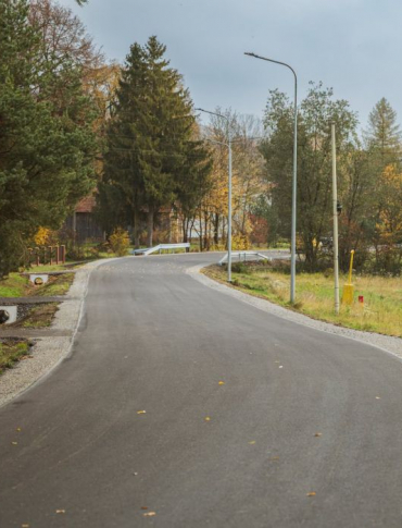 Ponad 1,6 mln zł na drogę w powiecie sanockim. Remont zakończony!