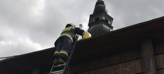 Interwencja przy kościele w Olchowcach. Co się stało? (ZDJĘCIA)
