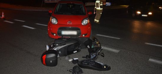 REGION: 31-latka wjechała w motocykl. Kierowca jednośladu w szpitalu (ZDJĘCIA)