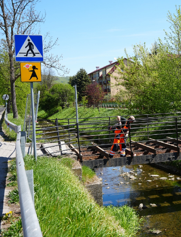 SANOK: Zamknięta kładka na ul. Podgórze. Do kiedy potrwają utrudnienia?