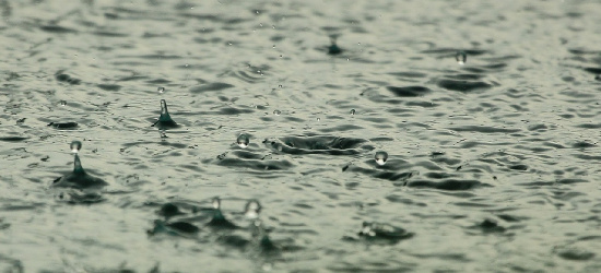 POWIAT SANOCKI: Ulewne deszcze oraz wysoki poziom wód. IMGW alarmuje