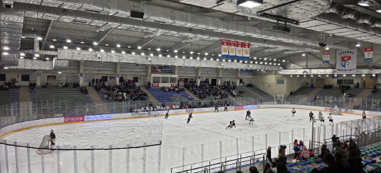 HOKEJ: Bez punktów na koniec roku. STS przegrywa z KH Energą Toruń