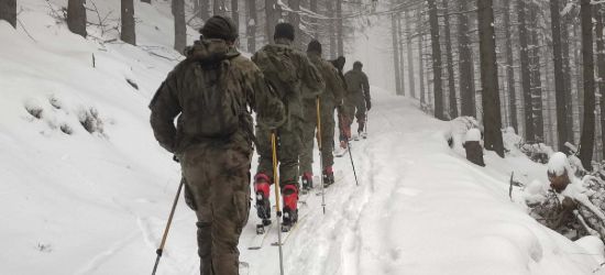 Żołnierze z Sanoka uczyli się podstaw wspinaczki i ratownictwa górskiego (ZDJĘCIA)