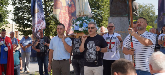 Publiczne wyznanie wiary w Sanoku. Już w sobotę kolejny „Męski Różaniec”