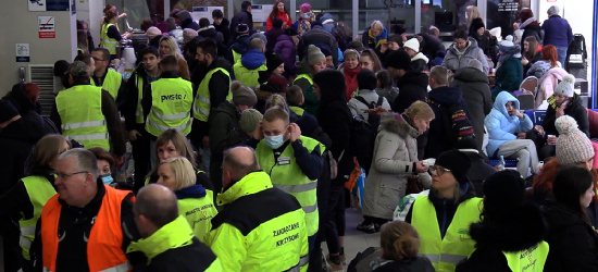 PODKARPACIE: Pociąg z Łodzi zabrał ukraińskich uchodźców