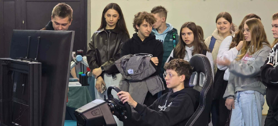 Przyszłość w rękach młodych techników. Festiwal Zawodów w sanockim „Mechaniku” [ZDJĘCIA]