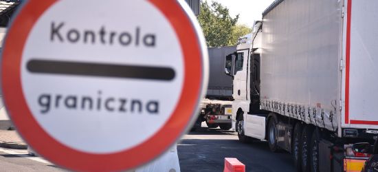GRANICA: Skradziona ciężarówka i części BMW
