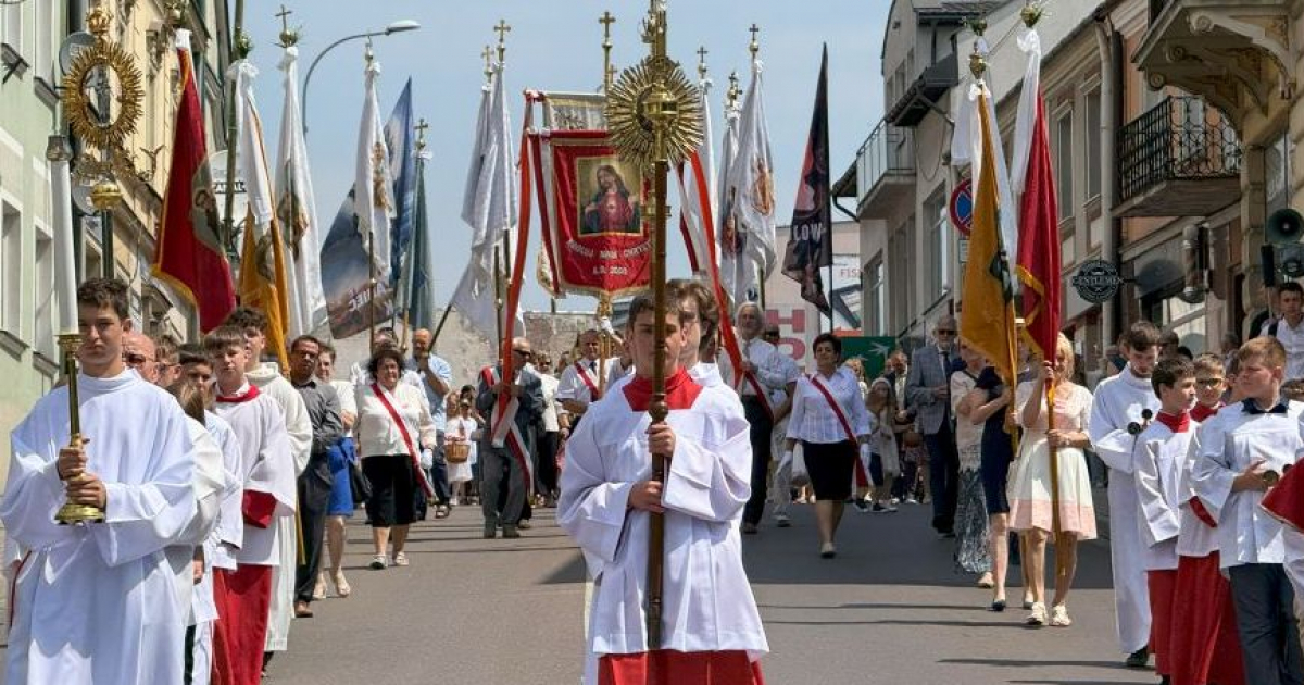 Boże Ciało w Sanoku. O której godzinie procesja i msze? Znamy program święta