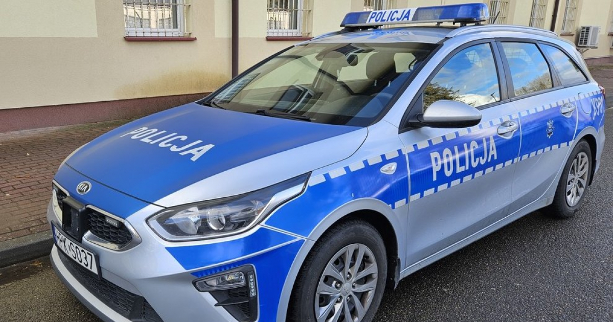 SANOK: Starszy mężczyzna błąkał się po ulicy. Pomogła mu przypadkowa kobieta