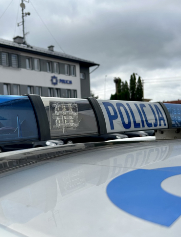 BRZOZÓW: Dramat w domu jednorodzinnym. Ranił kobietę, a potem siebie