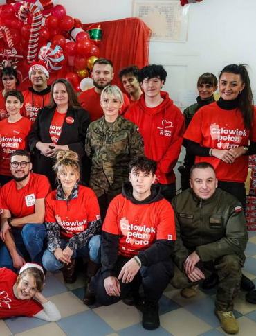 Żołnierze Wojsk Obrony Terytorialnej wsparli akcję „Szlachetna Paczka”