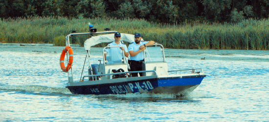 Bezpieczne wakacje na Podkarpaciu. Policjanci czuwają nad wypoczynkiem i ruchem drogowym