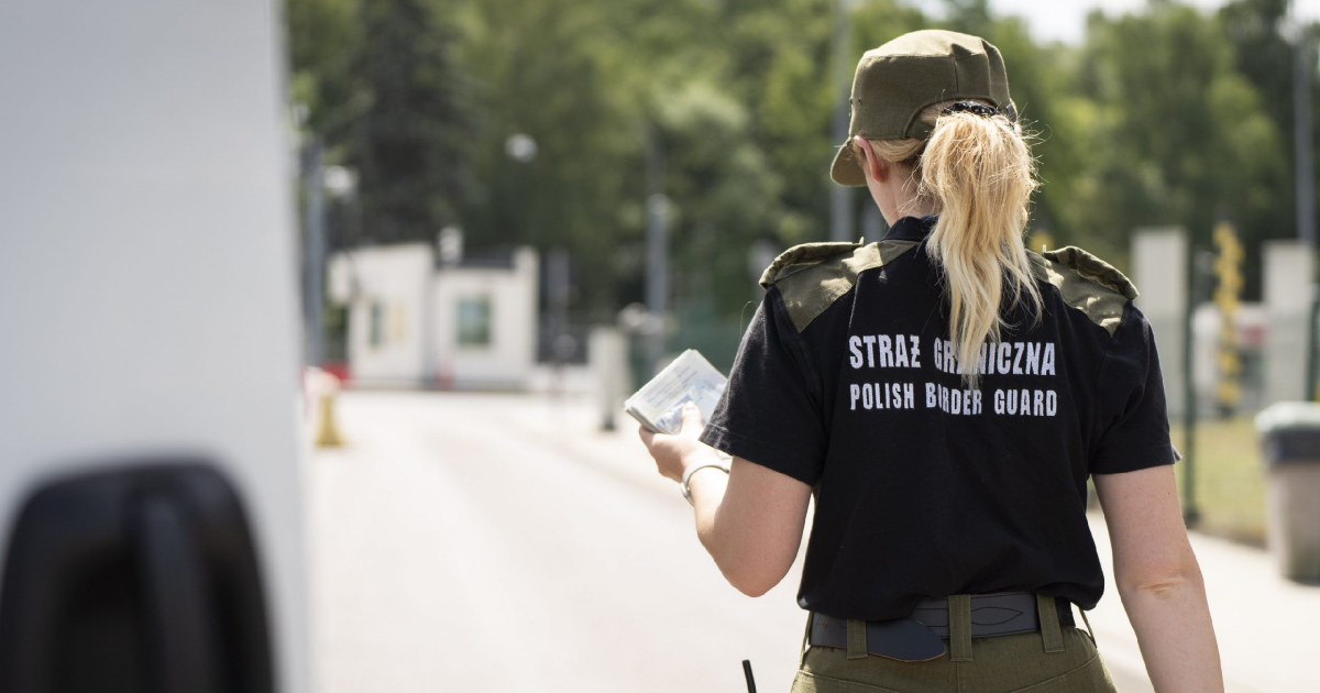 Agresywna kierująca na przejściu w Medyce znieważyła funkcjonariuszkę Straży Granicznej