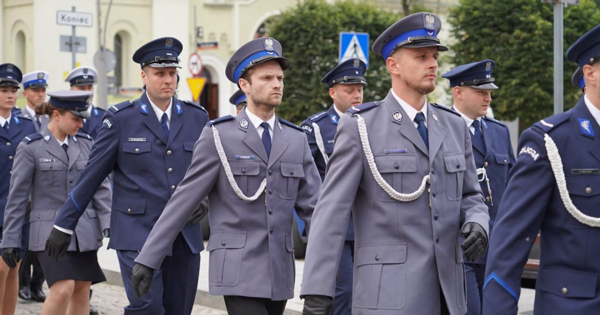 „Chronić i służyć z pełnym poświęceniem”. Święto sanockiej Policji [ZDJĘCIA]