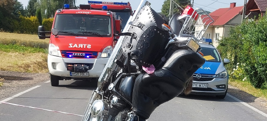 REGION. Groźnie wyglądający wypadek. Zderzenie motocykla z osobówką (FOTO)